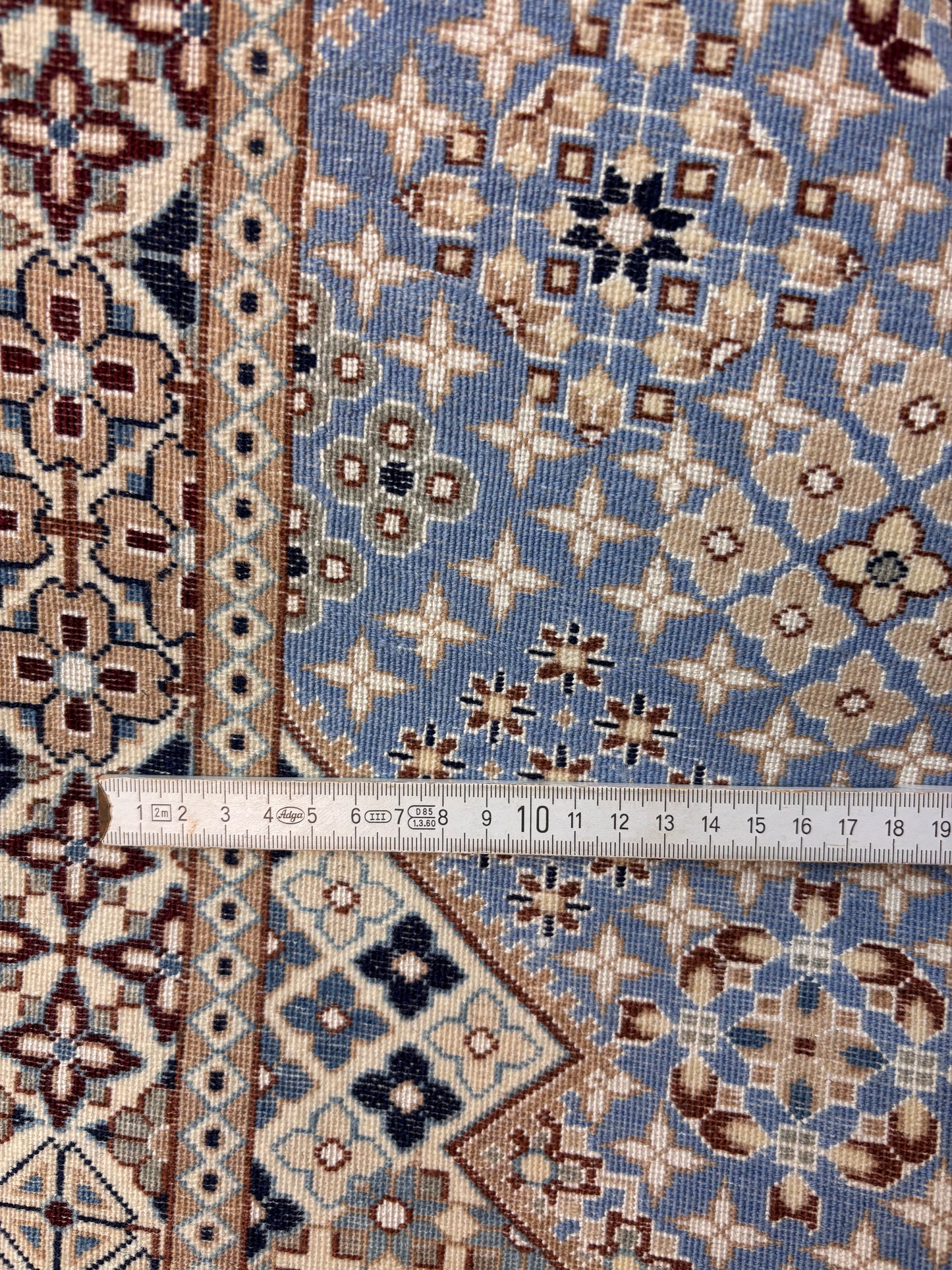 Persian Carpet Nain 6la (Habeibian)