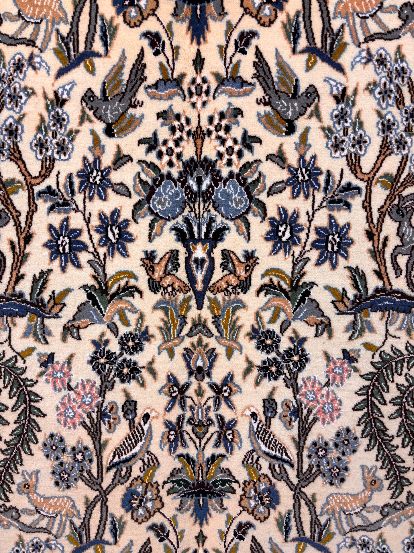 Persian Carpet Nain 9la (Habeibian)