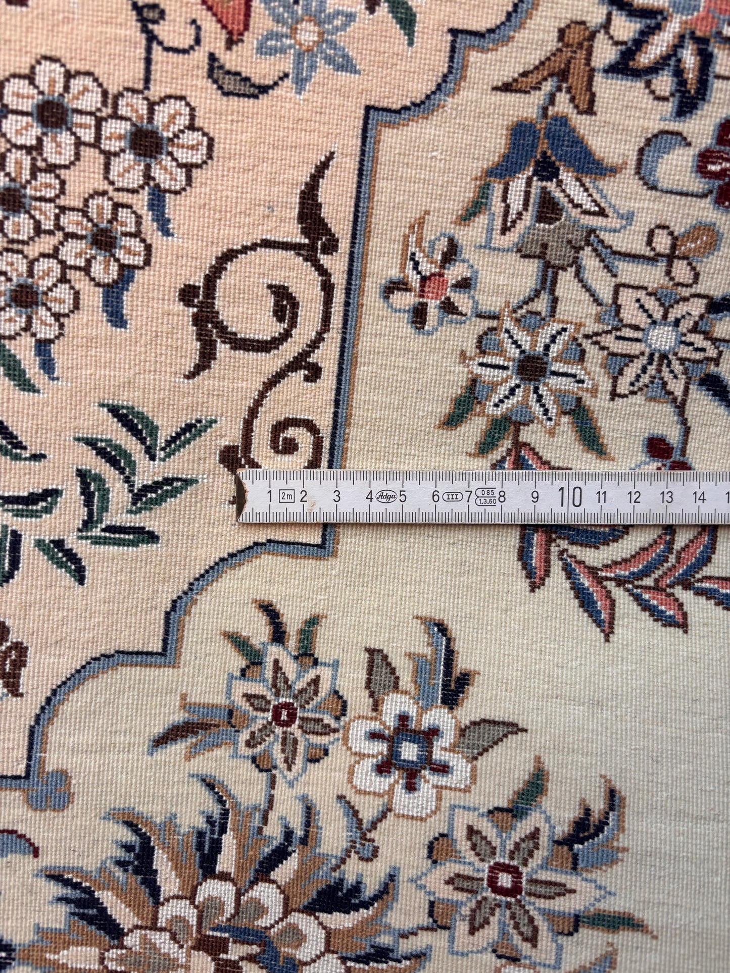 Persian Carpet Nain6la (Habiebian)