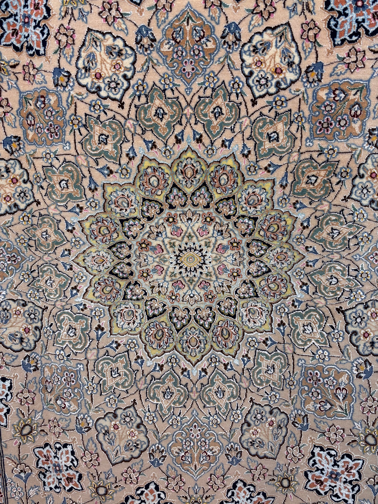 Persian Carpet Nain 9la (Habeibian)